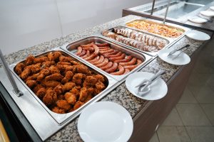 Bufet All Inclusive Demipensiune Hotel Majestic Olimp