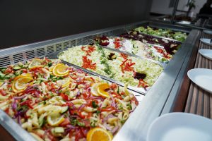 Bufet All Inclusive Demipensiune Hotel Majestic Olimp